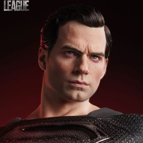 Superman Black Suit Version Regular Edition DC Comics 1/3 Statue by Queen Studios